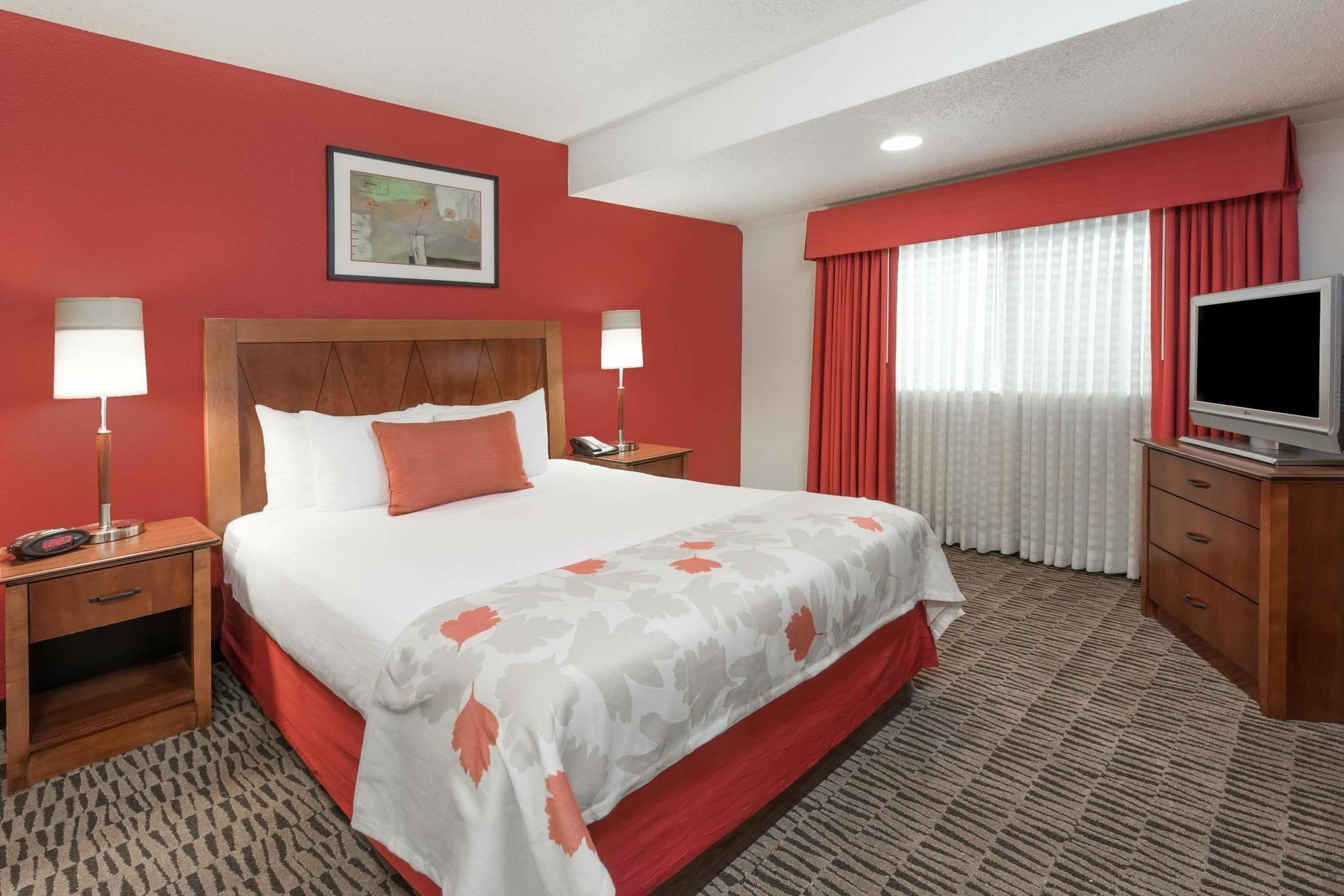 Value Suites Extended Stay - St Louis Maryland Heights Exterior foto